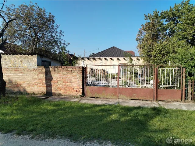 Eladó telek Baj 80 nm