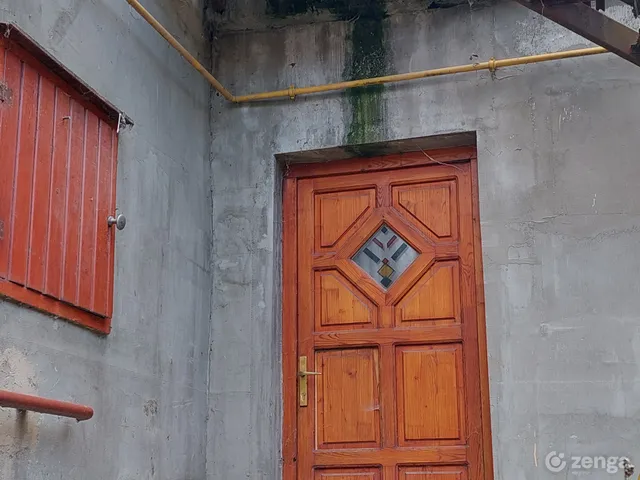Eladó ház Érd, Sugár utca 300 nm
