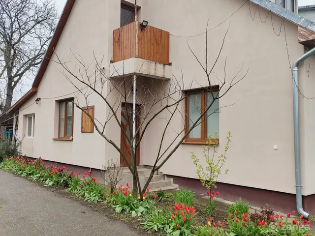 Eladó ház Kömörő 200 nm
