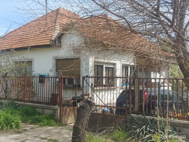 Eladó ház Kerepes 120 nm