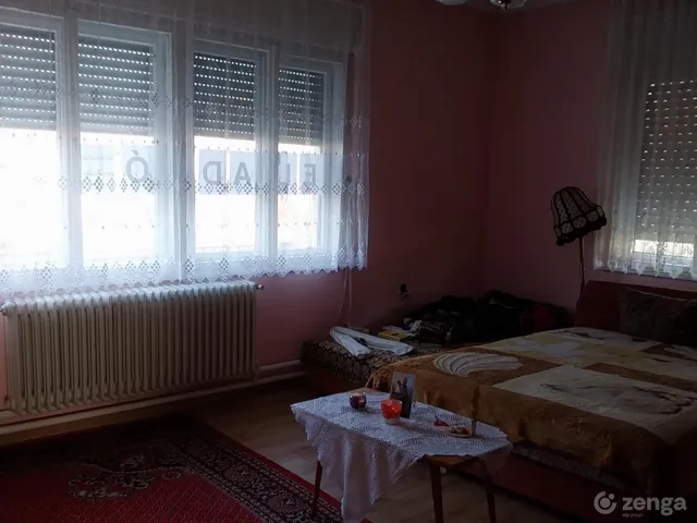 Eladó ház Bősárkány, Ady Endre utca 42 103 nm