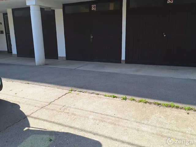 Eladó garázs Szeged, Északi városrész 16 nm