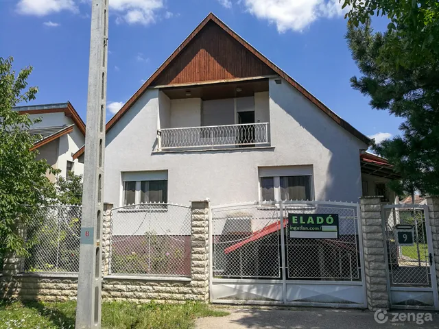 Eladó ház Érd, Tisztviselőtelep 150 nm