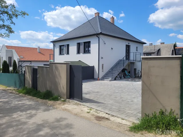 Eladó ház Budakeszi 100 nm