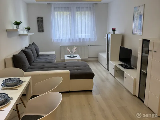 Kiadó lakás Budapest XIII. kerület, Lőportárdűlő 44 nm