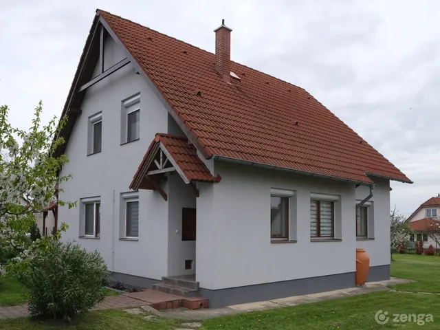Eladó ház Gyulafirátót 135 nm