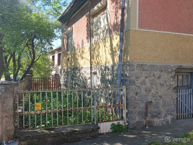 Eladó ház Nagyvisnyó 90 nm
