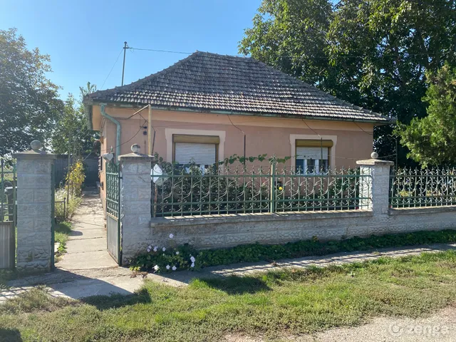 Eladó ház Szentistván 110 nm