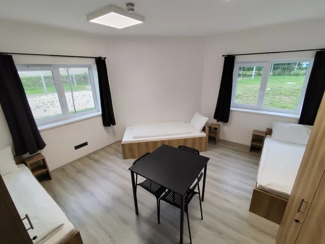 Kiadó lakás Oroszlány, Táncsics udvar 30 nm