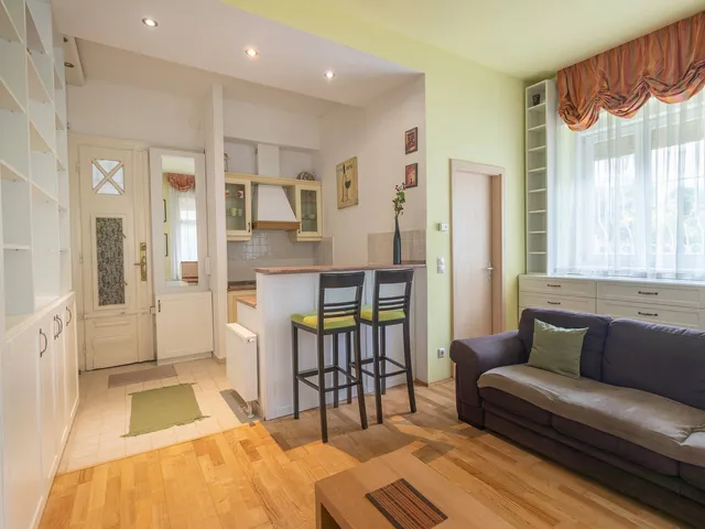 Eladó lakás Budapest II. kerület, Pasarét 26 nm