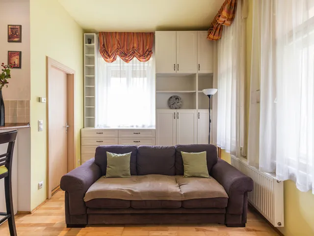 Eladó lakás Budapest II. kerület, Pasarét 26 nm