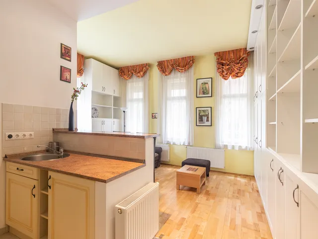 Eladó lakás Budapest II. kerület, Pasarét 26 nm