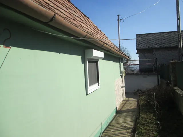 Eladó ház Pécs, Szabolcsfalu 50 nm