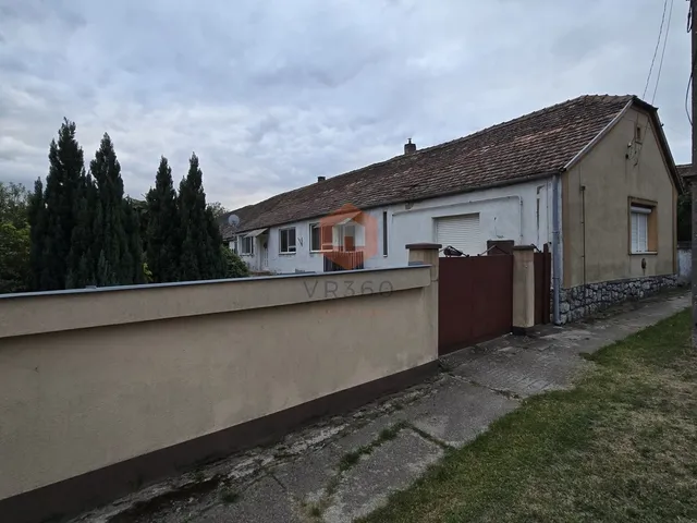 Eladó ház Nagyharsány 130 nm