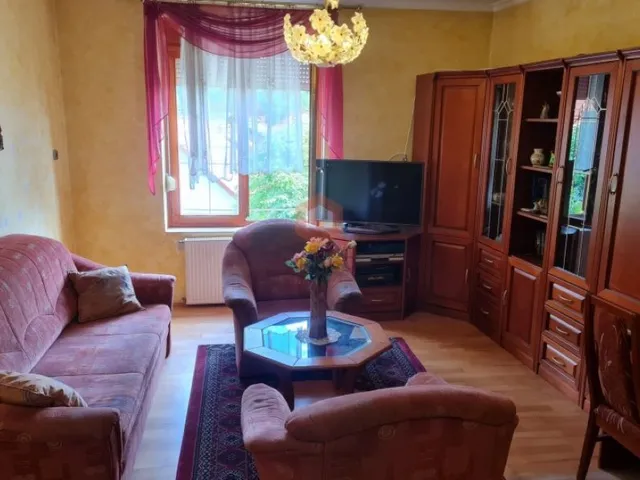 Eladó ház Pécs, Belváros 172 nm