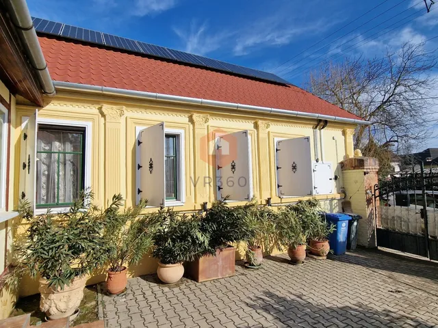 Eladó ház Görcsöny 240 nm