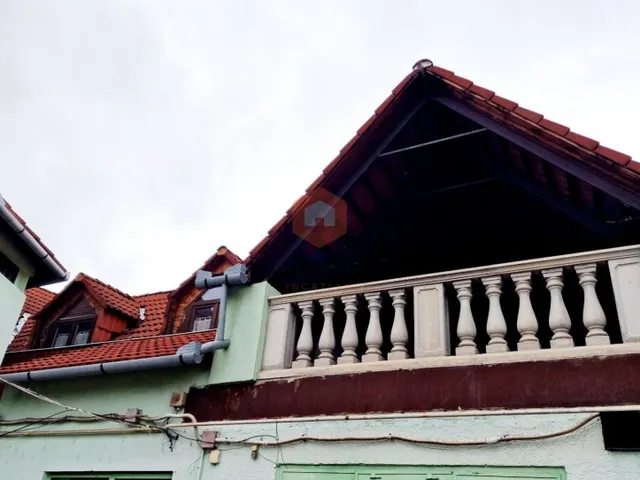 Eladó ház Pécs, Gyárváros 122 nm