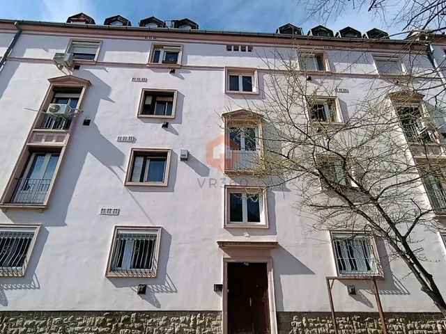 Eladó lakás Pécs, Bánom 35 nm