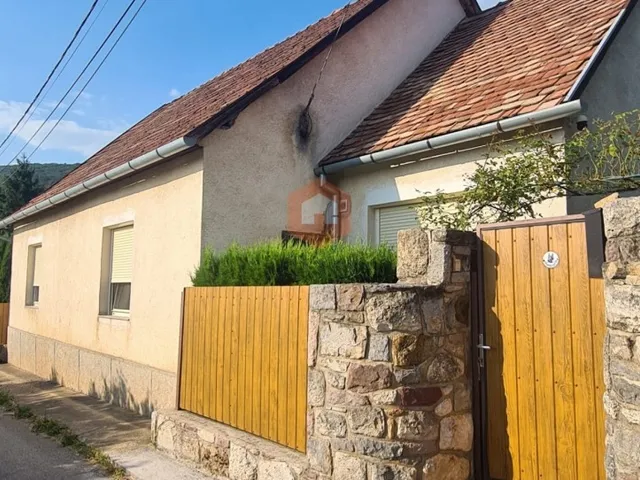 Eladó ház Pécs, Mecsekoldal 92 nm