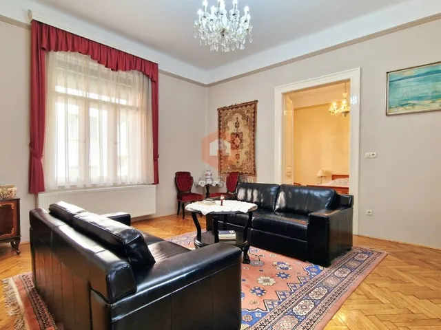 Eladó lakás Pécs, Belváros 120 nm