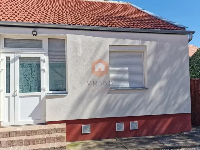 Eladó lakás Pécs, Belváros 30 nm