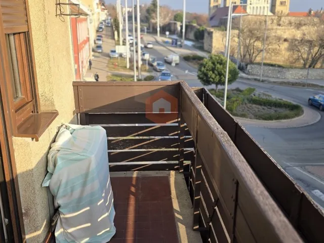 Eladó lakás Pécs, Belváros 64 nm