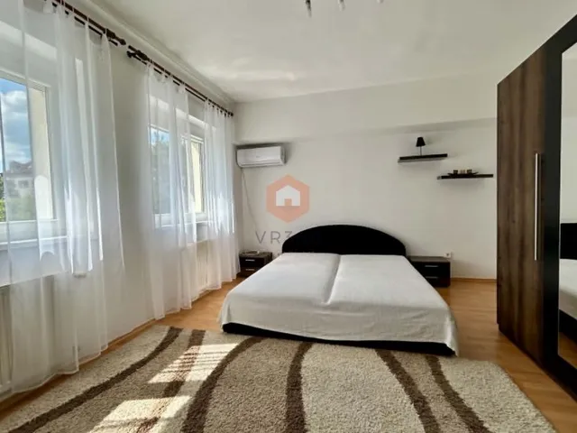 Kiadó lakás Pécs, Uránváros 36 nm