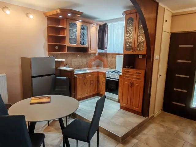 Kiadó lakás Pécs, Mecsekoldal 70 nm