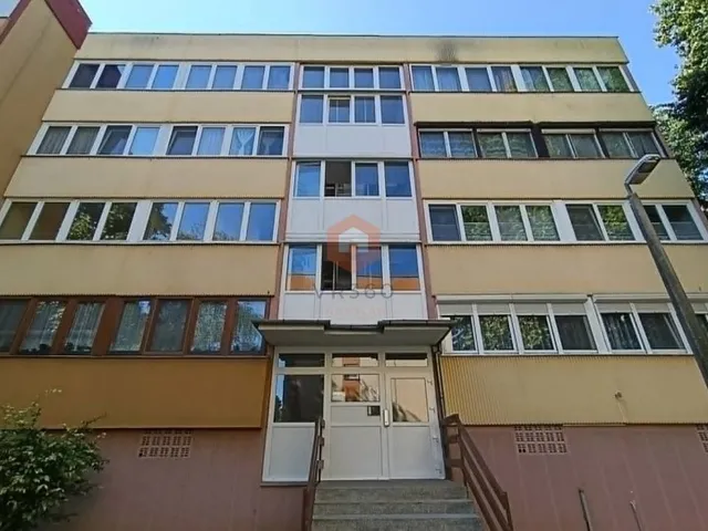 Eladó lakás Pécs, Kertváros 61 nm