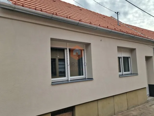 Eladó ház Pécs, Tettye 74 nm