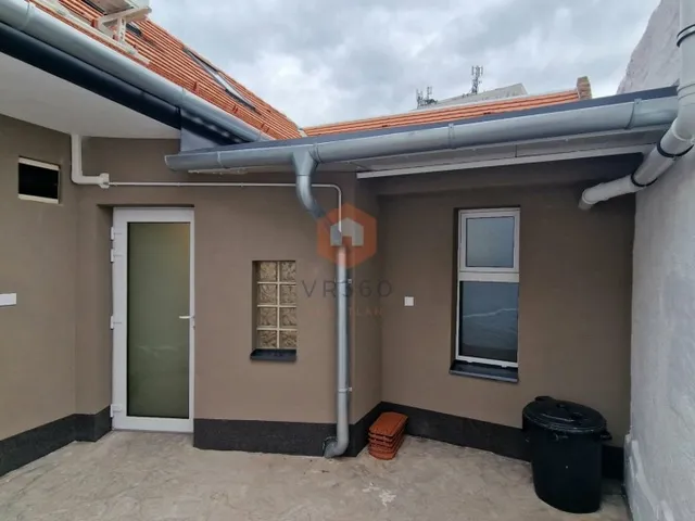 Eladó ház Pécs, Tettye 74 nm