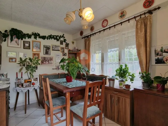 Eladó ház Pécs, Ürög 110 nm