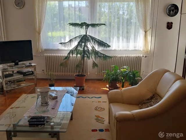 Eladó ház Székesfehérvár, Öreghegy 230 nm