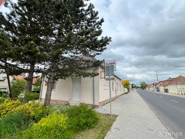 Eladó ház Veszprém, Dózsaváros, Síp utca 1. 169 nm