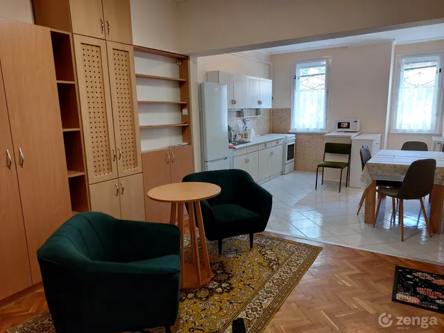 Kiadó lakás Debrecen, Egyetemváros 58 nm