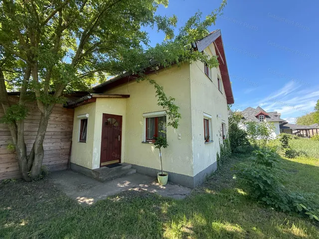 Eladó ház Lőrinci 55 nm