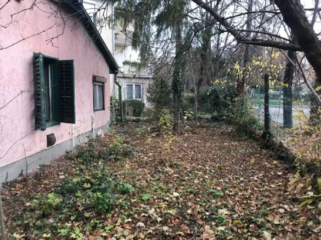 Eladó telek Budapest XI. kerület, Kelenföld 364 nm