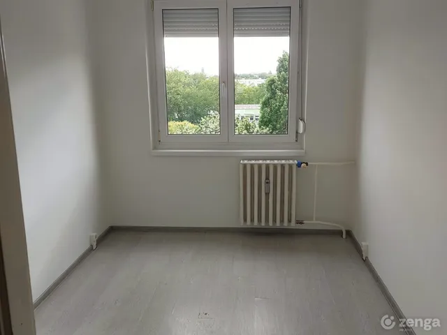 Eladó lakás Győr 64 nm
