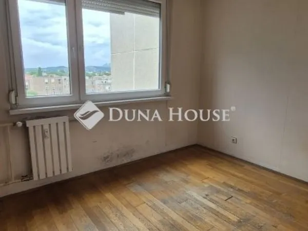 Eladó lakás Budapest IV. kerület 71 nm