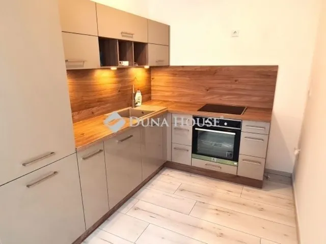 Eladó lakás Budapest XIII. kerület 48 nm