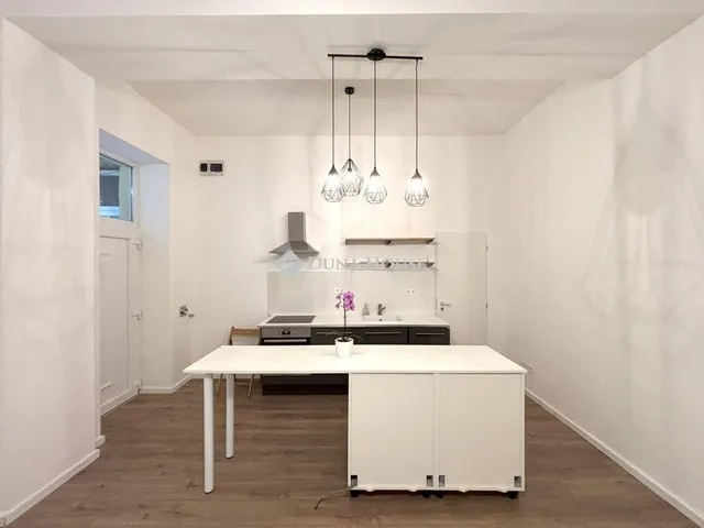 Eladó lakás Budapest XIII. kerület, Lőportárdűlő 38 nm