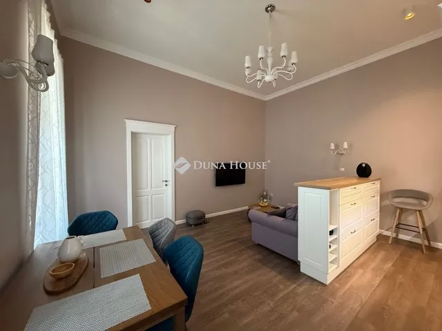 Eladó lakás Budapest VII. kerület 64 nm