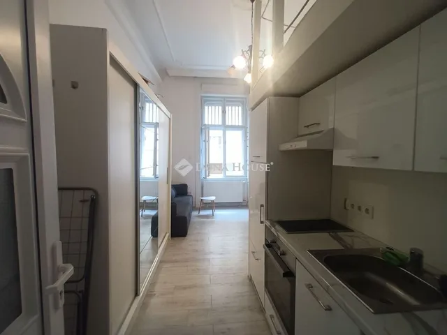 Eladó lakás Budapest II. kerület 116 nm