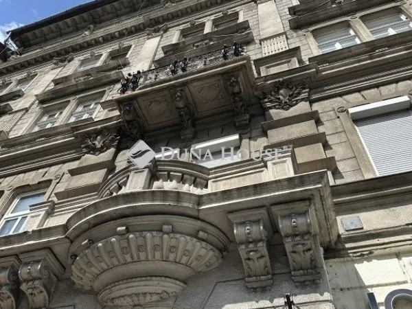 Eladó lakás Budapest VI. kerület 56 nm