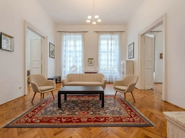Eladó lakás Budapest V. kerület 122 nm