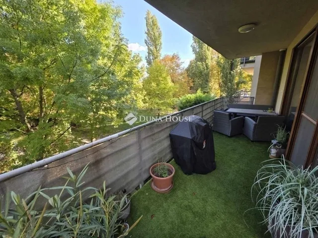 Eladó lakás Budapest III. kerület 81 nm