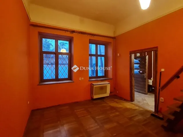 Eladó lakás Budapest VIII. kerület 33 nm