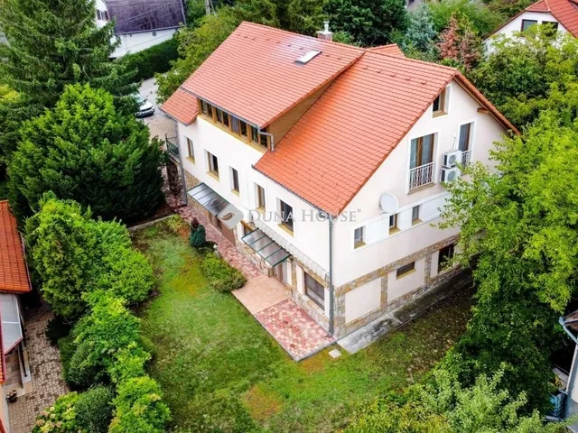 Eladó ház Szentendre 211 nm