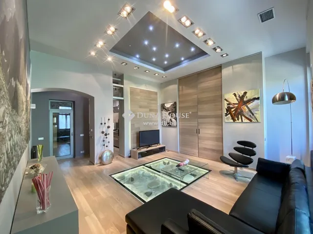 Eladó lakás Budapest V. kerület, Belváros 93 nm