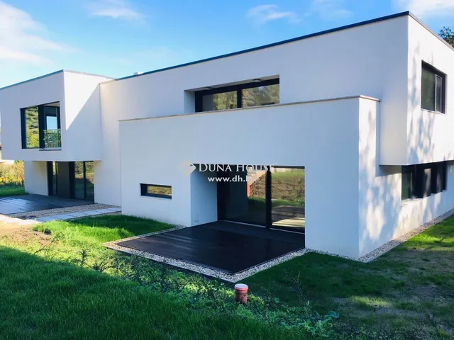 Eladó lakás Budapest II. kerület, Petneházyrét 114 nm